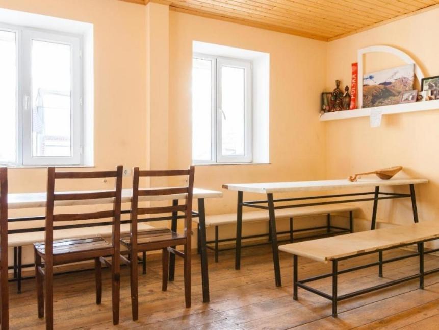 Veriko'S Guest Hause Kazbegi Eksteriør billede